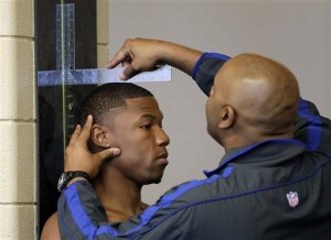 Baylor wide receiver Terrance Williams has his height measured before a work out for NFL scouts during a pro-day workout at Baylor University Wednesday, March 20, 2013, in Waco. (AP Photo/Tony Gutierrez)